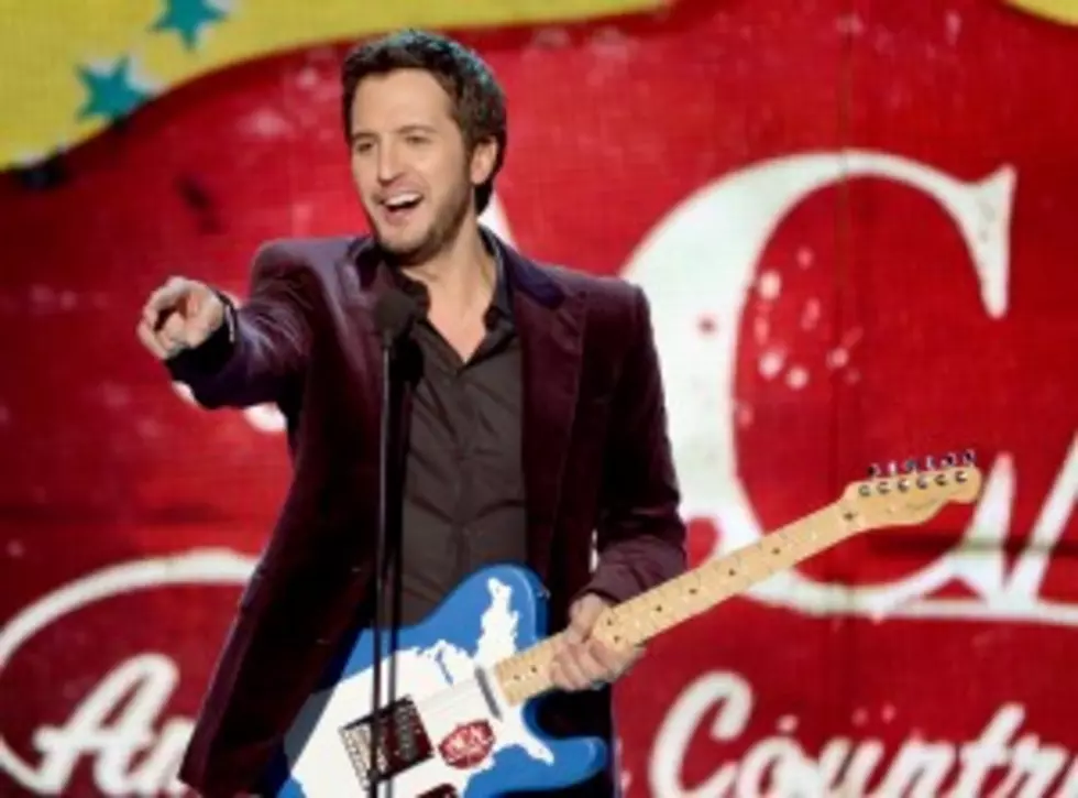 Luke Bryan Launches &#8216;ACM Sessions&#8217; on CBS Interactive
