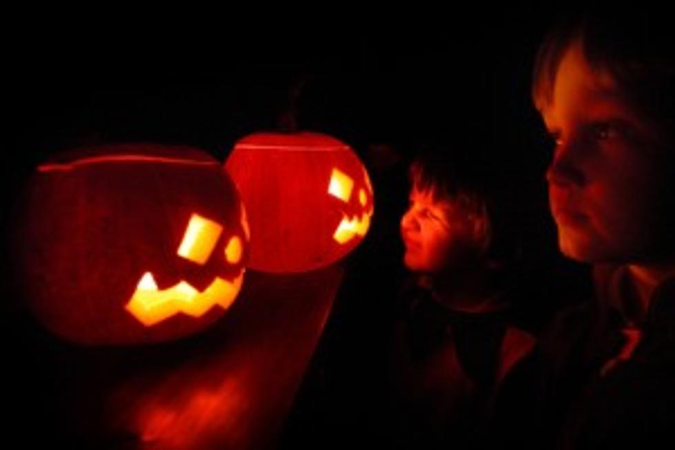 Pumpkin Pointers To Keep Your Jack-o'-Lantern To Last Longer