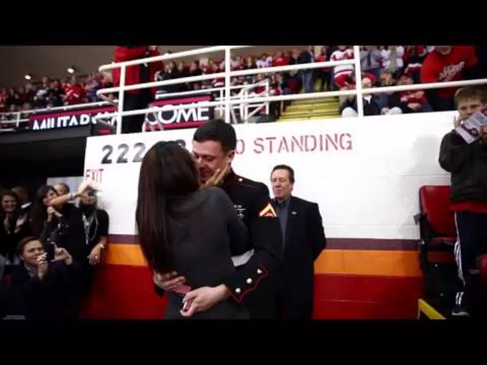 Soldier Surprises His Family, Then Proposes to His Girlfriend at Hockey Game