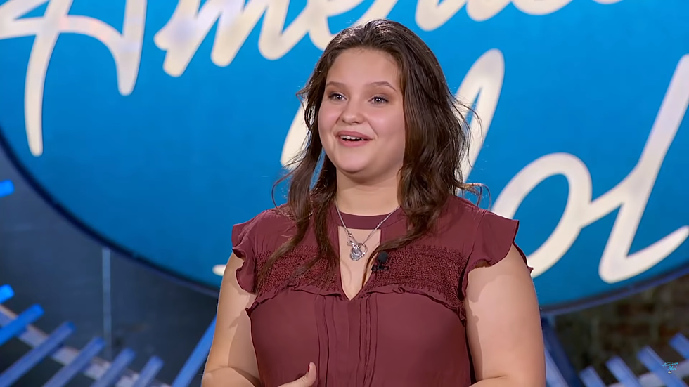 Upstate NY Teenager Amazes American Idol Judges