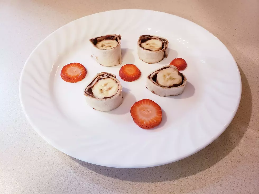 You'll Go Bananas for This Delicious Fruit Sushi Snack [PHOTOS]