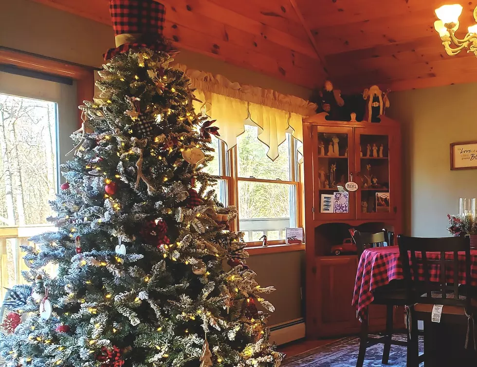 Farmhouse Christmas Decorations You’ll Absolutely Love [LIST]