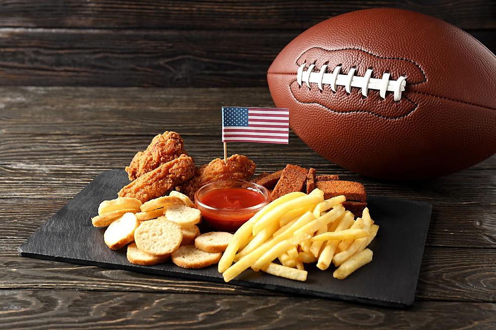 New Yorkers Favorite Football Food is NOT Chicken Wings?
