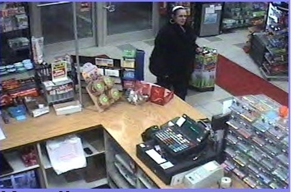 Woman Robs Manley’s Mighty Mart in the Town of Dickinson