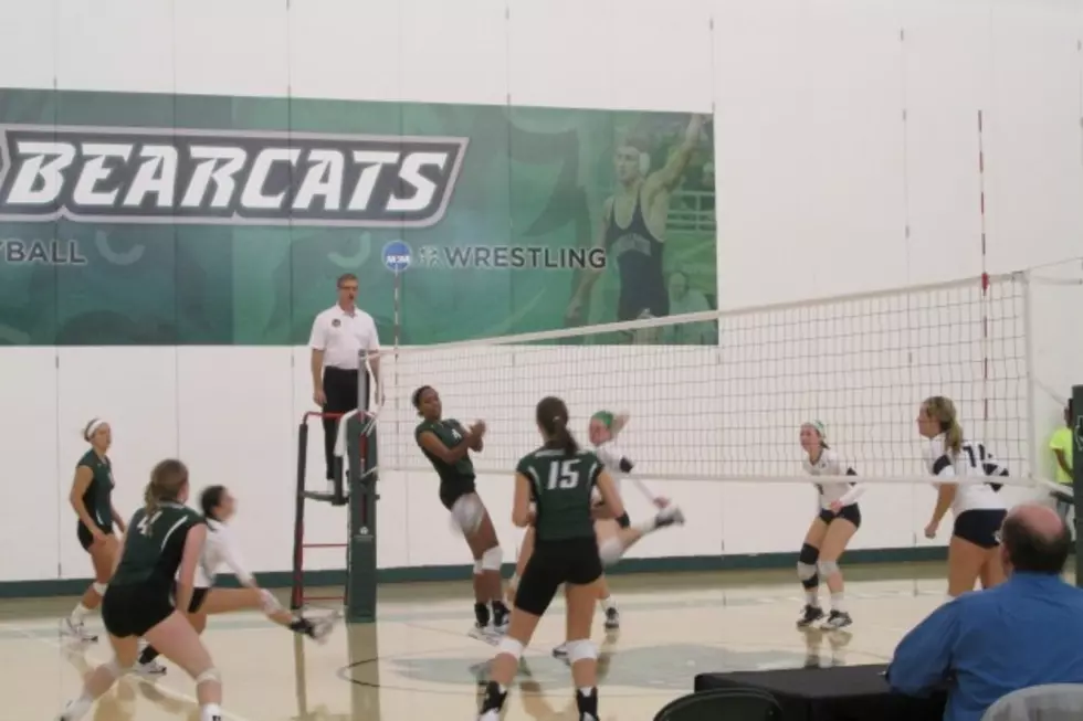 Binghamton Bearcats Volleyball Topped By New Hampshire