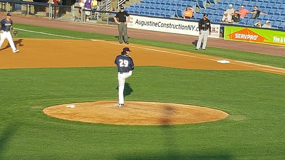 Reading Fights Off Rumble Ponies