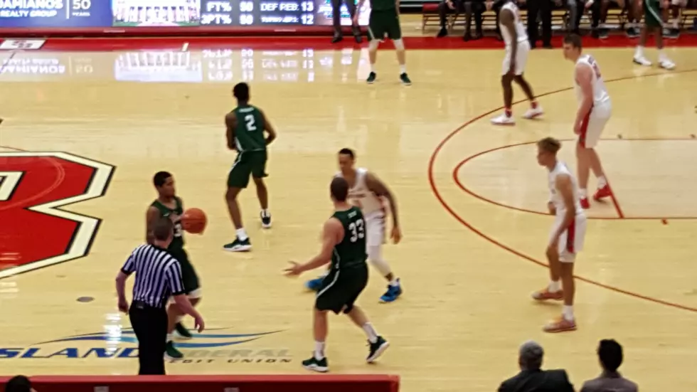 Stony Brook and Vermont Set Pace in America East Men's Basketball