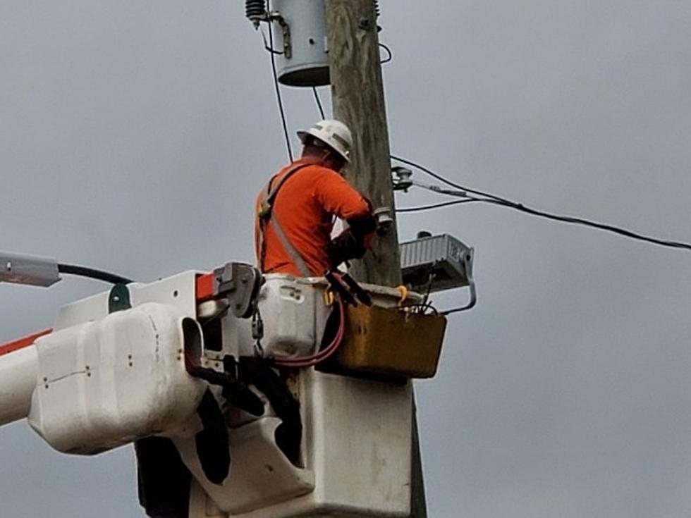 Broken Pole Linked to Outage Affecting 5200 NYSEG Customers