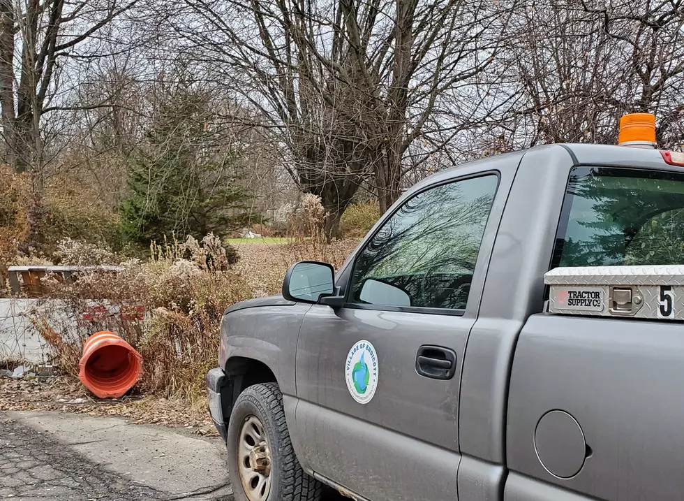 Thousands of Gallons of Sewage Leak from Broken Endwell Pipe