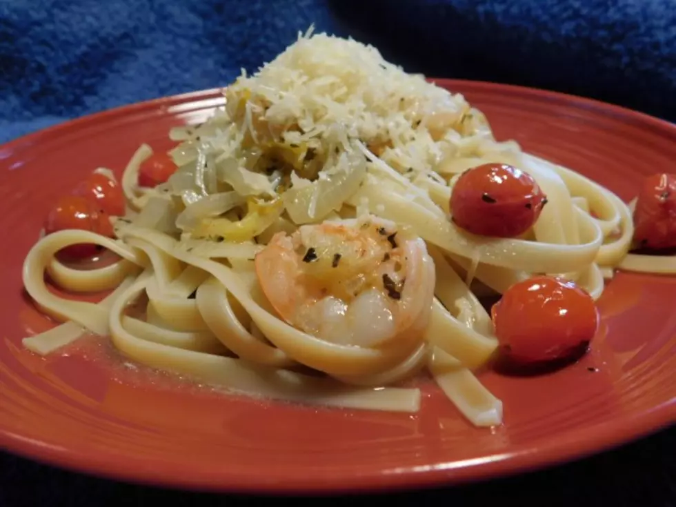 Foodie Friday Garlic Shrimp Fettuccine With Cherry Tomatoes