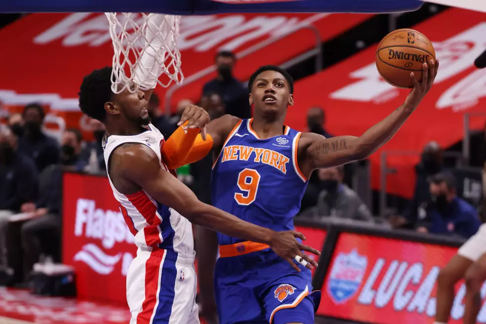 Knicks Roll Over Pistons