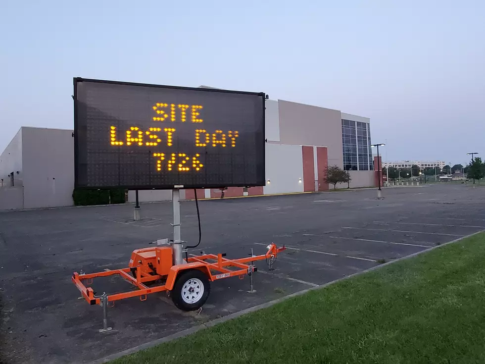 An electronic message board continued to operate at the closed Johnson vaccination site on July 27, 2021. (Photo: Bob Joseph/WNBF News)