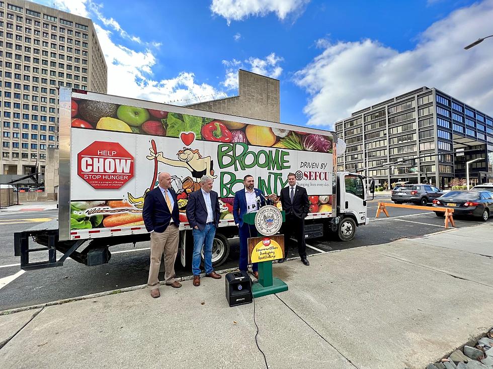 Binghamton Governmental Plaza Offices Collect Food for CHOW