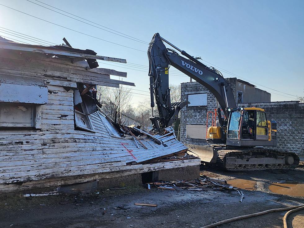 Finally! After 35 Years, Arson-Wrecked Endwell Building Torn Down