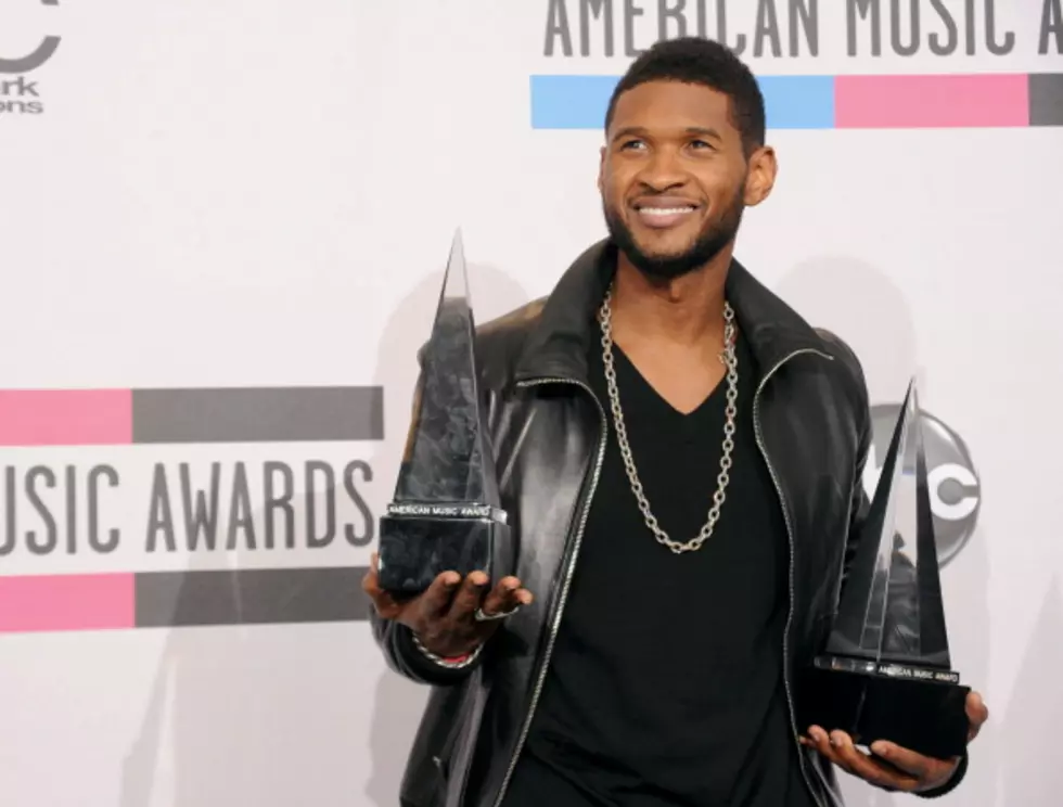 Usher Walks Off Stage After Boos