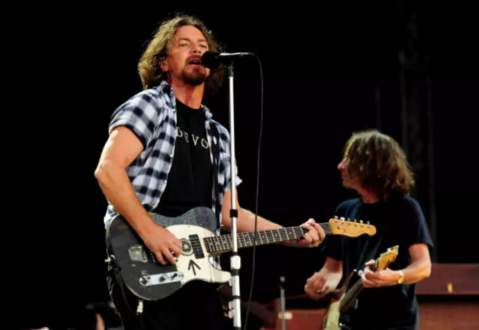 Pearl Jam Hailed as Planet Defenders
