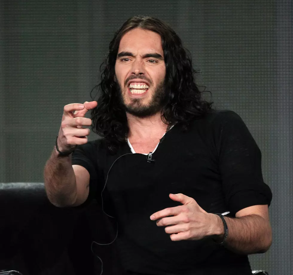 Russell Brand Throws Paparazzo’s iPhone Through Window – Dumb Criminal of the Day