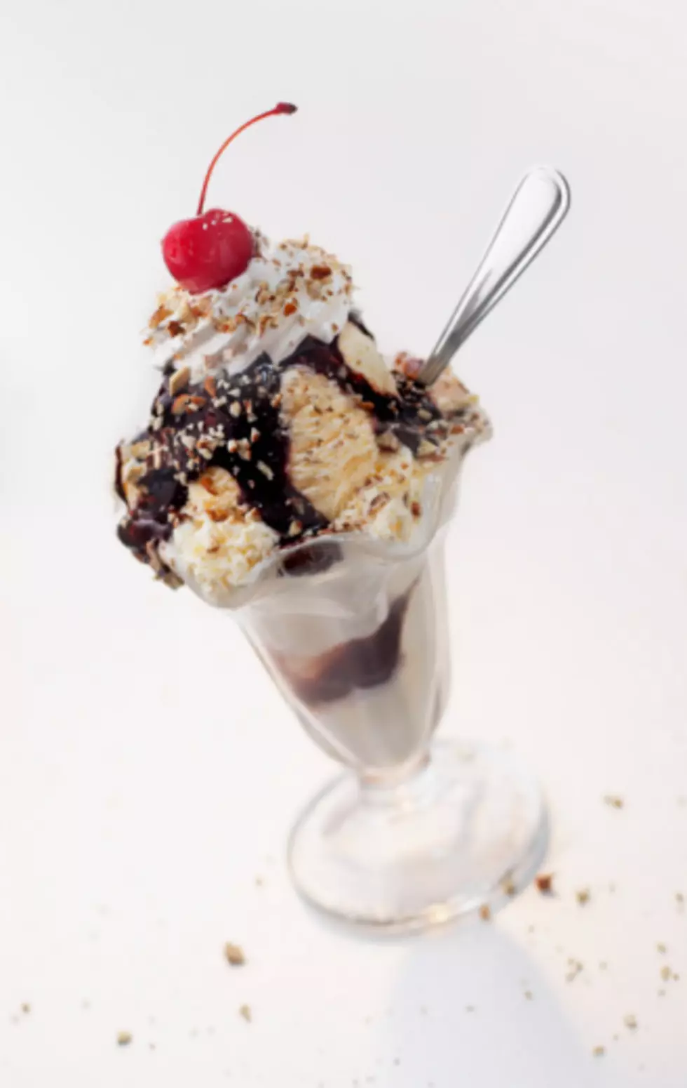 Man Outraged That His Sundae Had Fudge on the Bottom- Say “What!?”