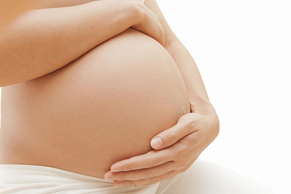 ‘Possibly Pregnant’ Woman Robs Colorado Retailer