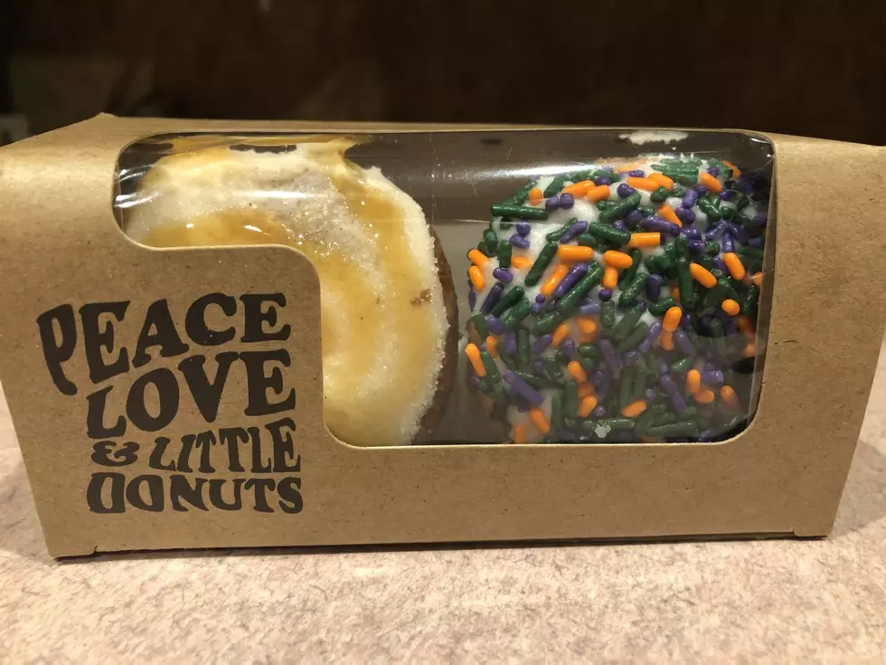 Pumpkin Spice PSA: Review of Peace Love &#038; Little (Pumpkin) Donuts