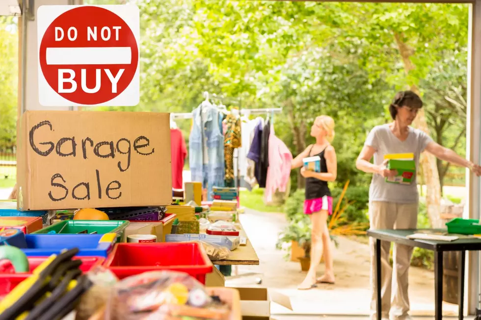 12 Things To Never Buy At Colorado Garage Sales