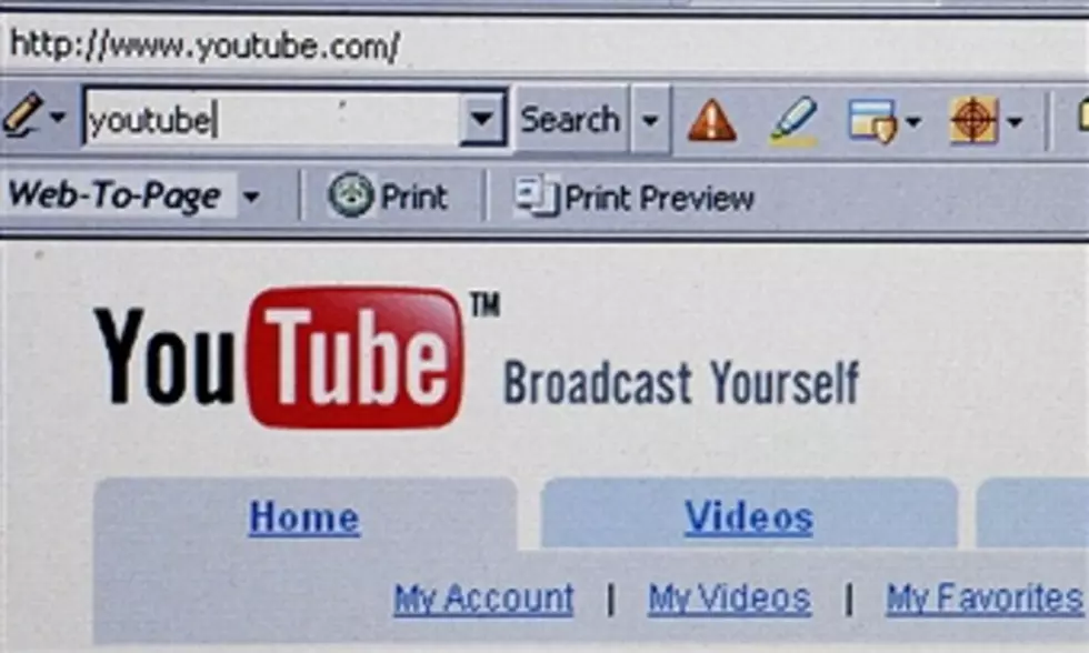 Happy Anniversary to the Very First YouTube Video Ever [VIDEO]