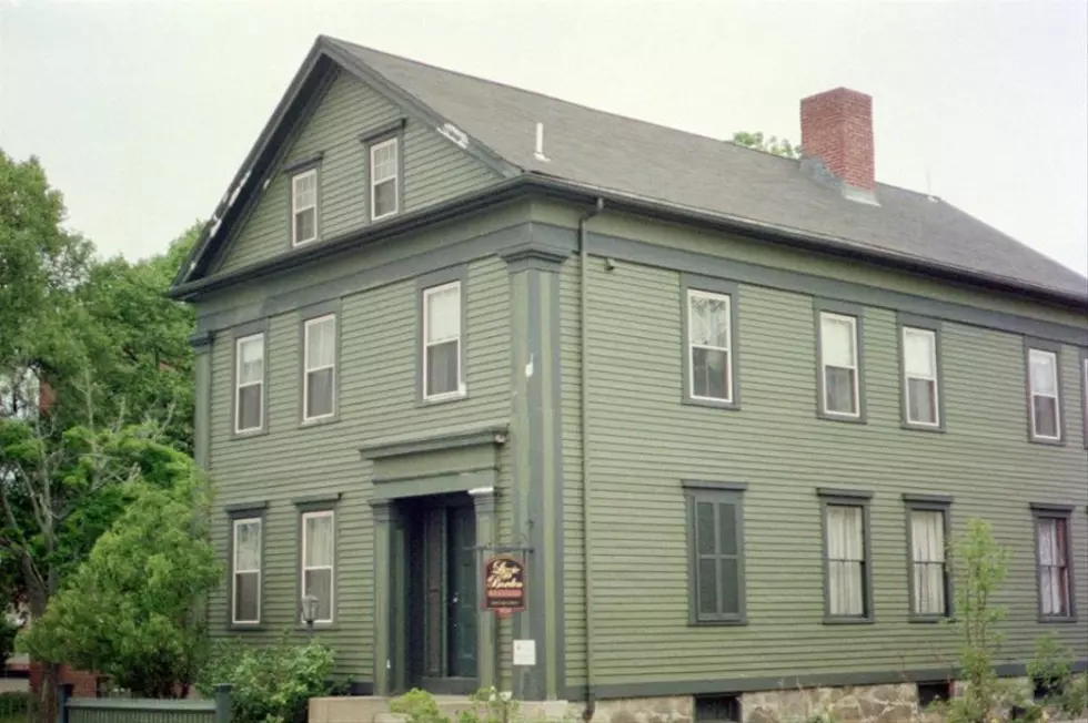 Lizzie Borden House is Best Visited in the Fall