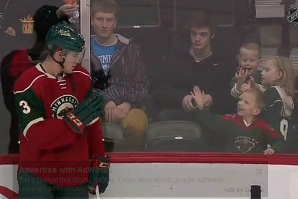 Minnesota Wild Player Makes a Young Fan’s Day [VIDEO]