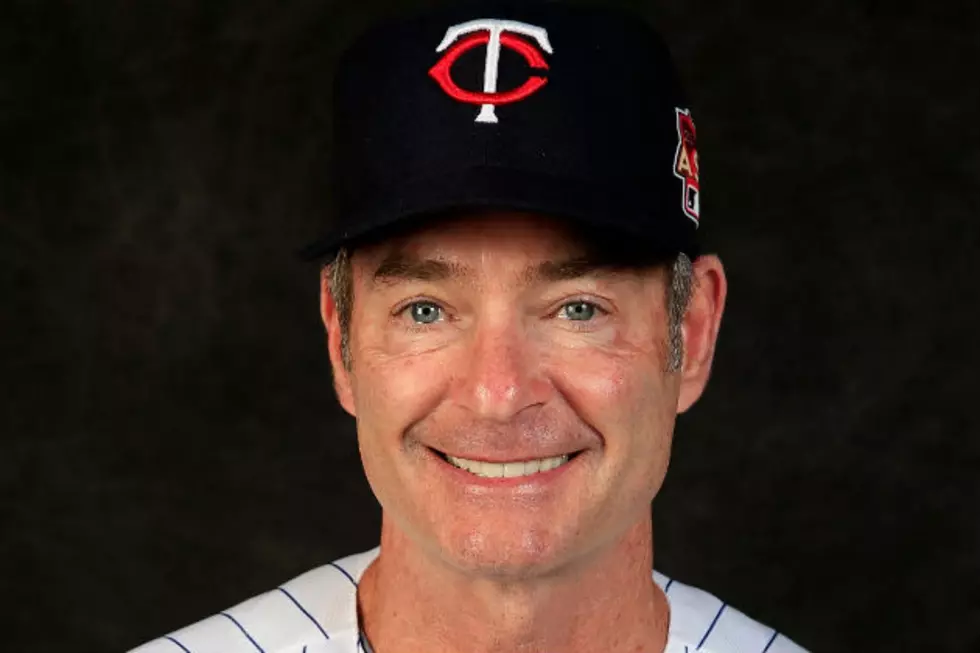 Molitor Offered Twins Position