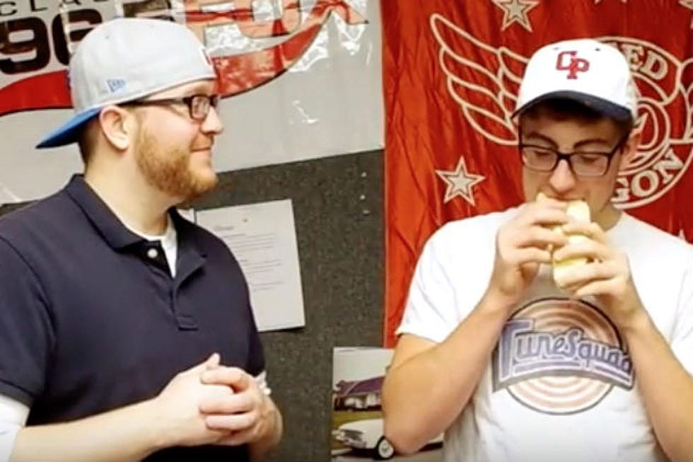 Scott Mann Taste Tests Taco John’s New Chicken & Gravy Breakfast Burrito [VIDEO]