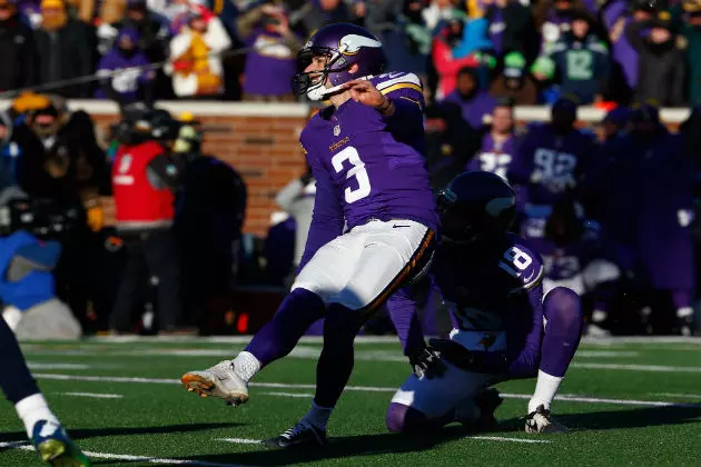 Minnesota Vikings Fans React to Blair Walsh&#8217;s Missed Field Goal [VIDEO]