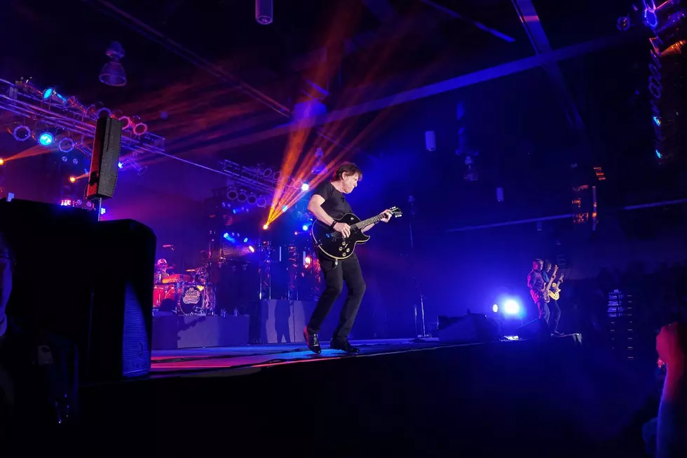 George Thorogood and The Destroyers Bring the Party to Prairie Knights Casino