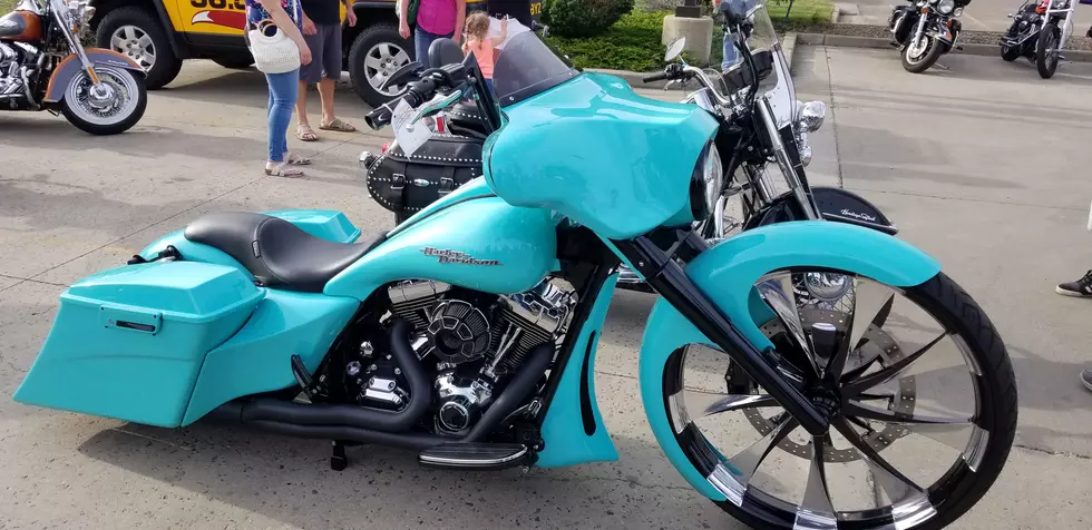 A Teal Beauty Steals The Show @ BIKE NIGHT 2020