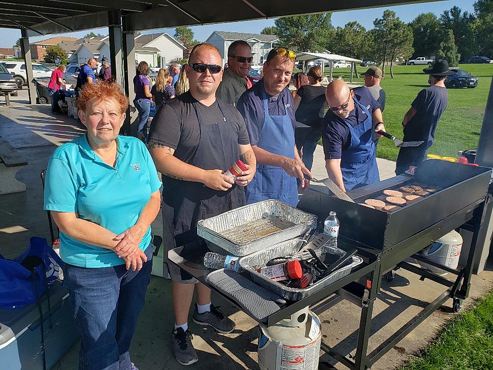 "Grill With A Cop" - This Thursday In Mandan