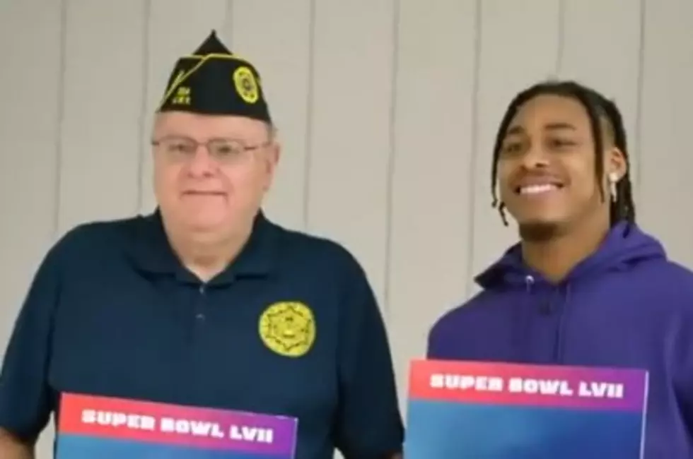 Watch With Pride A Minnesota Vikings Show Of Respect &#038; Love
