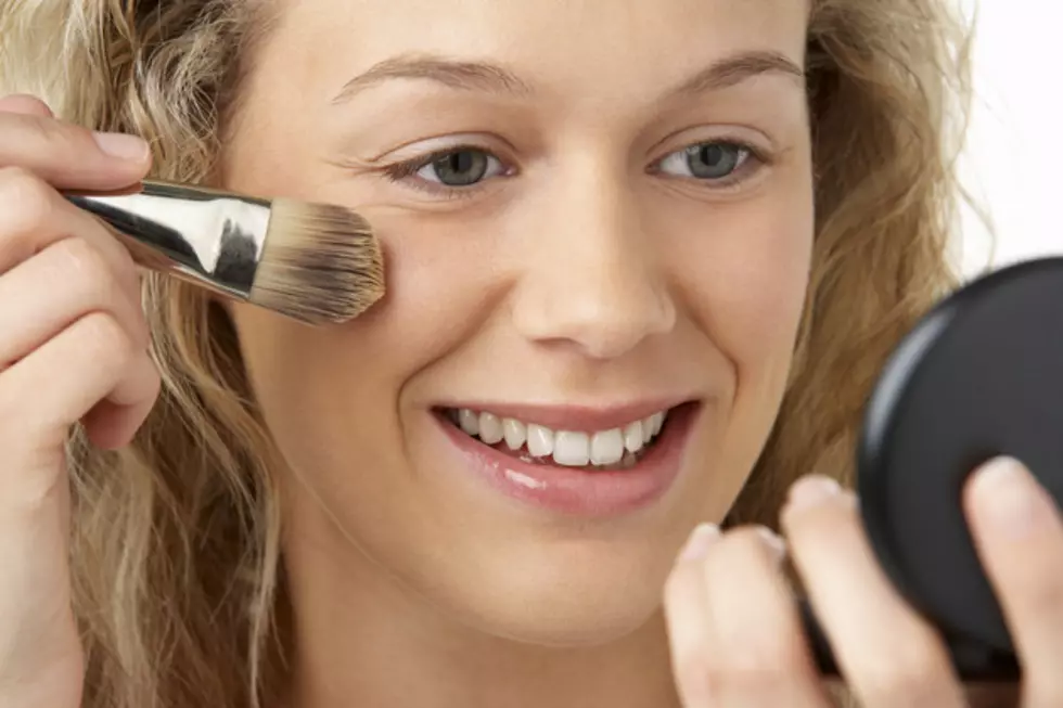 The Amount of Money North Dakota Women Spend on Their Face Per Day