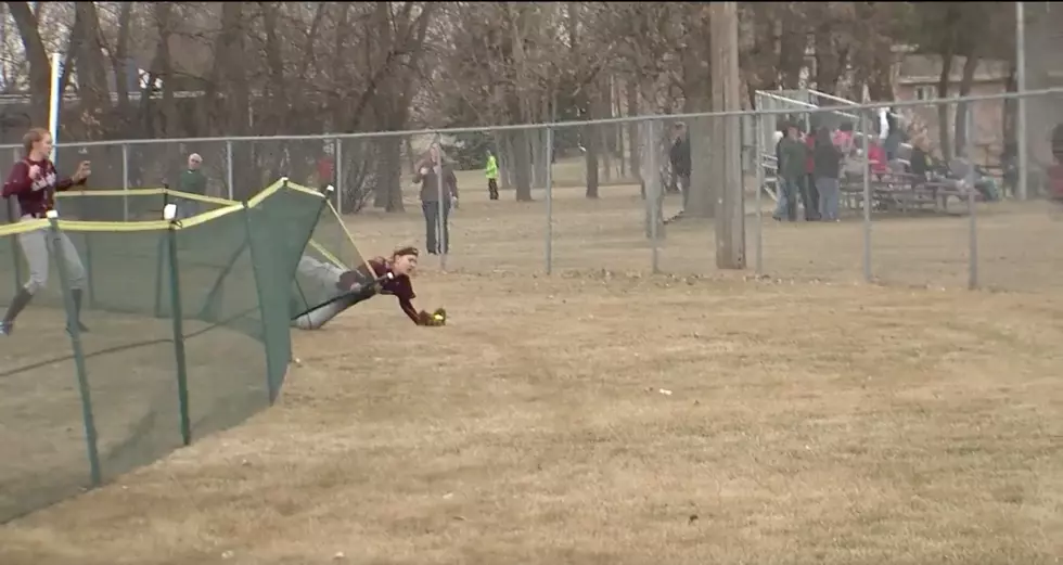 Grand Forks Softball Outfielder Makes Spectacular Catch