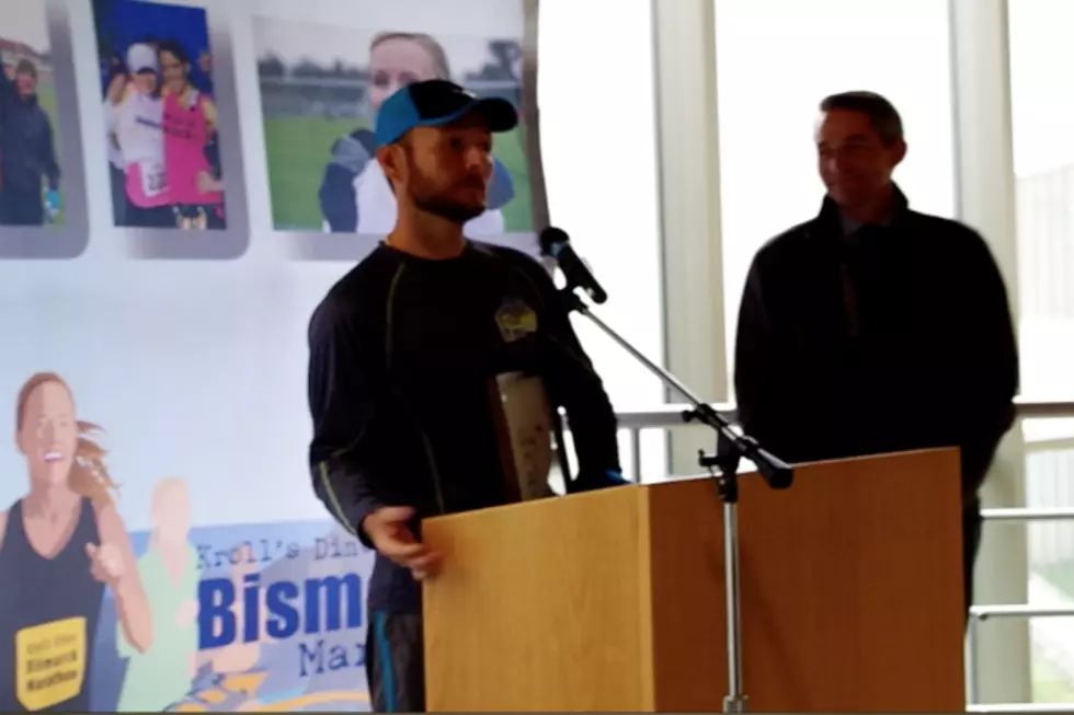 Jack Beck Receives the First Ever Heart and Sole Award to Kick Off Bismarck Marathon [PHOTOS]
