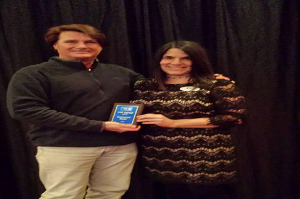 Townsquare Media Accepts Award From United Way