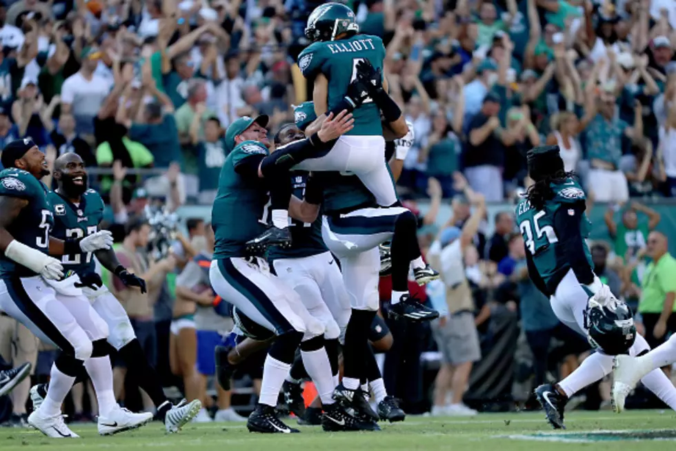 Wentz Mic’d Up Before Last-Second Eagles Win is a Must-Listen