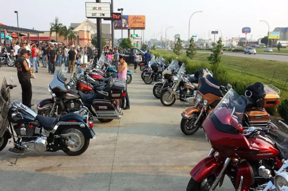 Over 180 bikes at Hooters