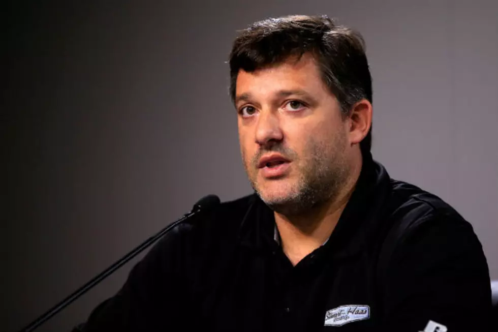 Tony Stewart Returns to the Oval After 3 Weeks Off and Tragedy