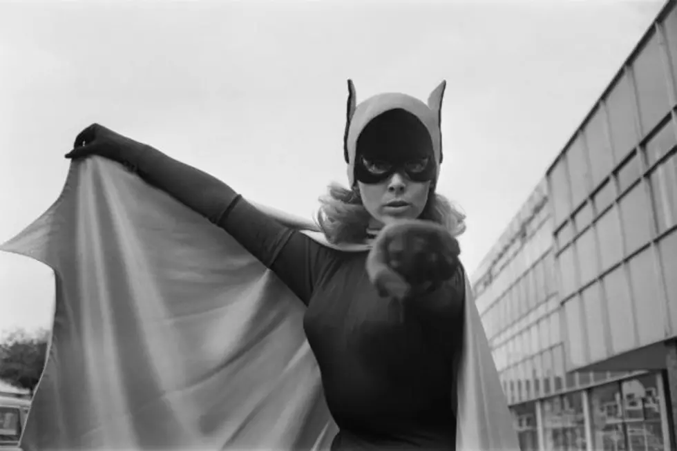 Yvonne Craig, TV’s “Batgirl,” Dead at 78