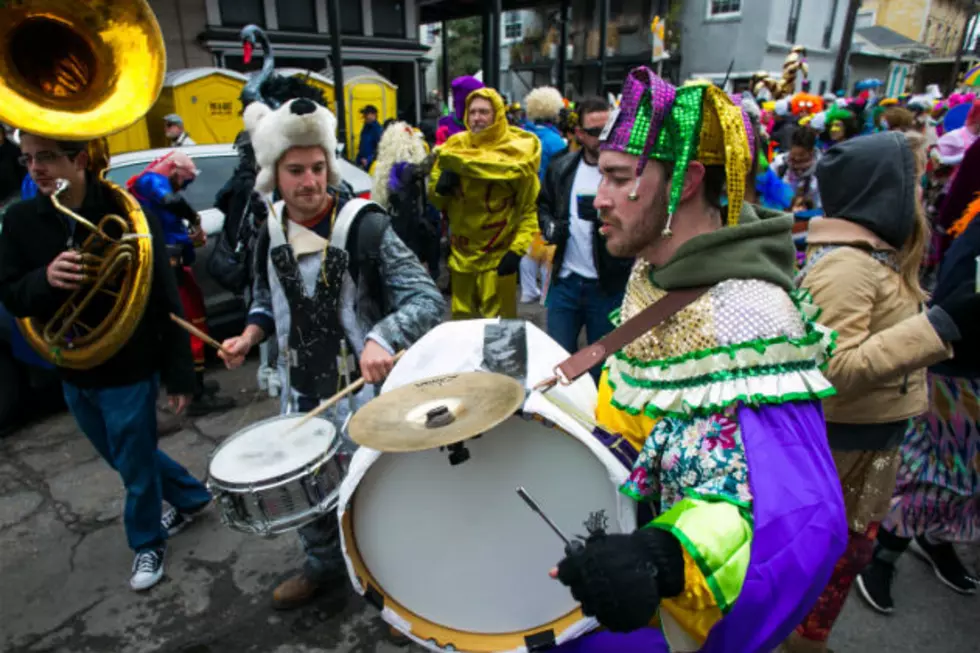 Mardi Gras Gets Early Start In N’awlins