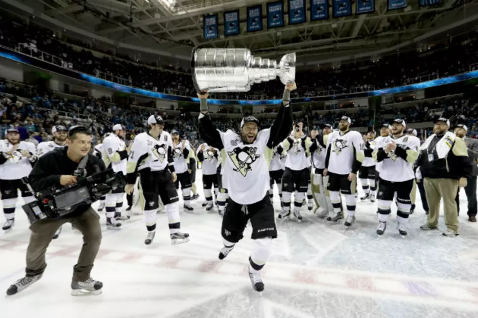 Stanley Cup, Family Rolls To Go On Display In Fargo