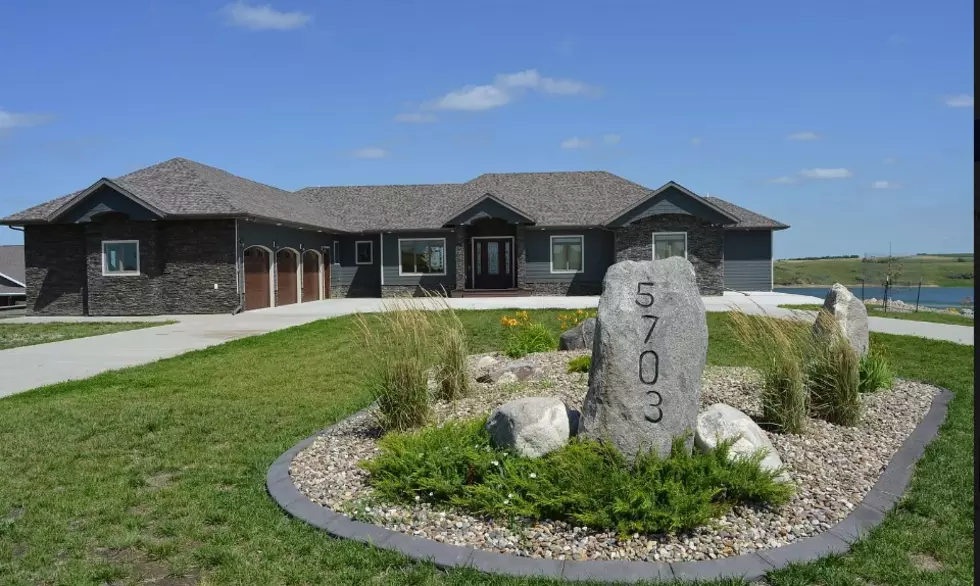 See Inside North Dakota's NEW Most Expensive Home For Sale (GALLE