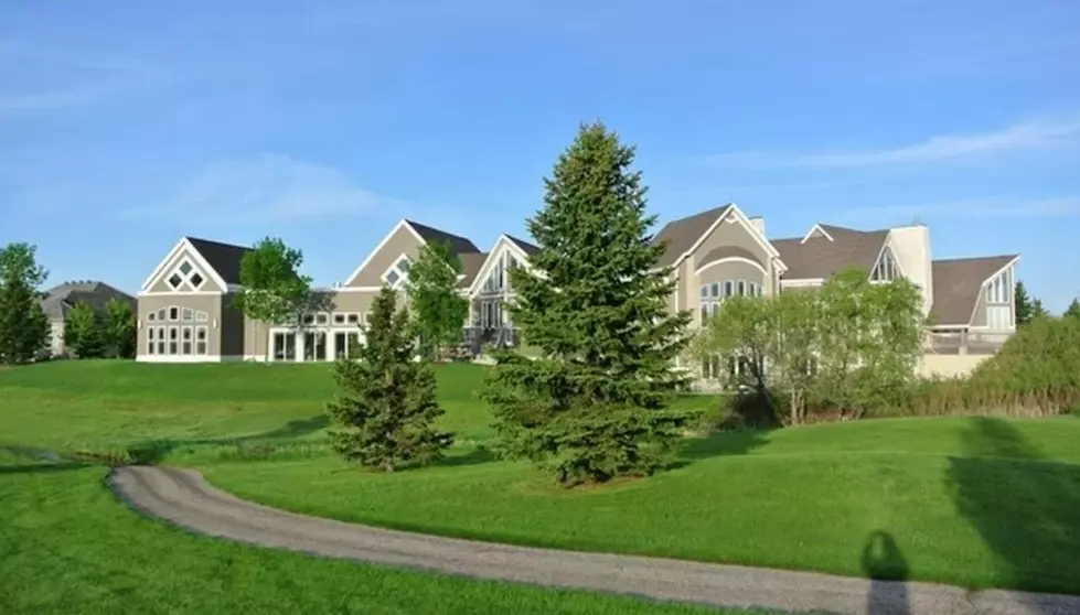 Just How Big Is The Biggest Home In North Dakota?  A Look Inside