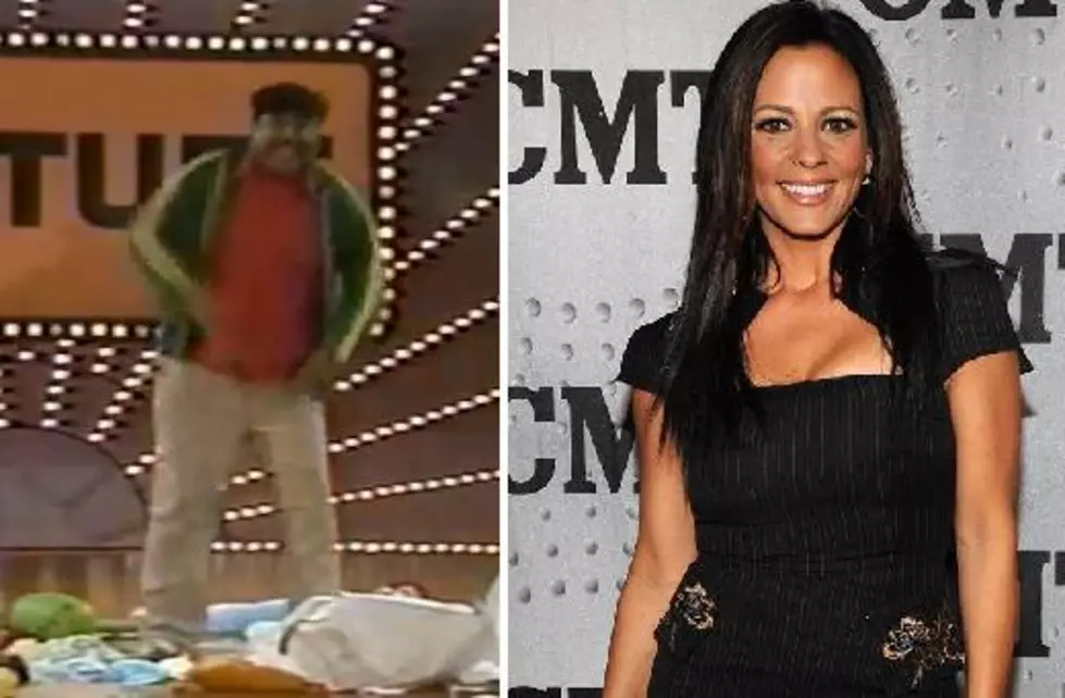 Who Had Better Dance Moves &#8211; &#8216;Gene Gene The Dancing Machine&#8217; or Sara Evans? [POLL]