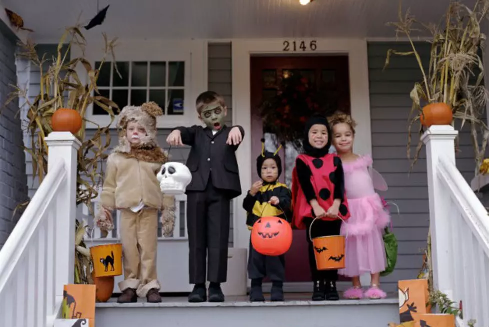 Halloween Safety Tips for Safe Trick-or-Treating