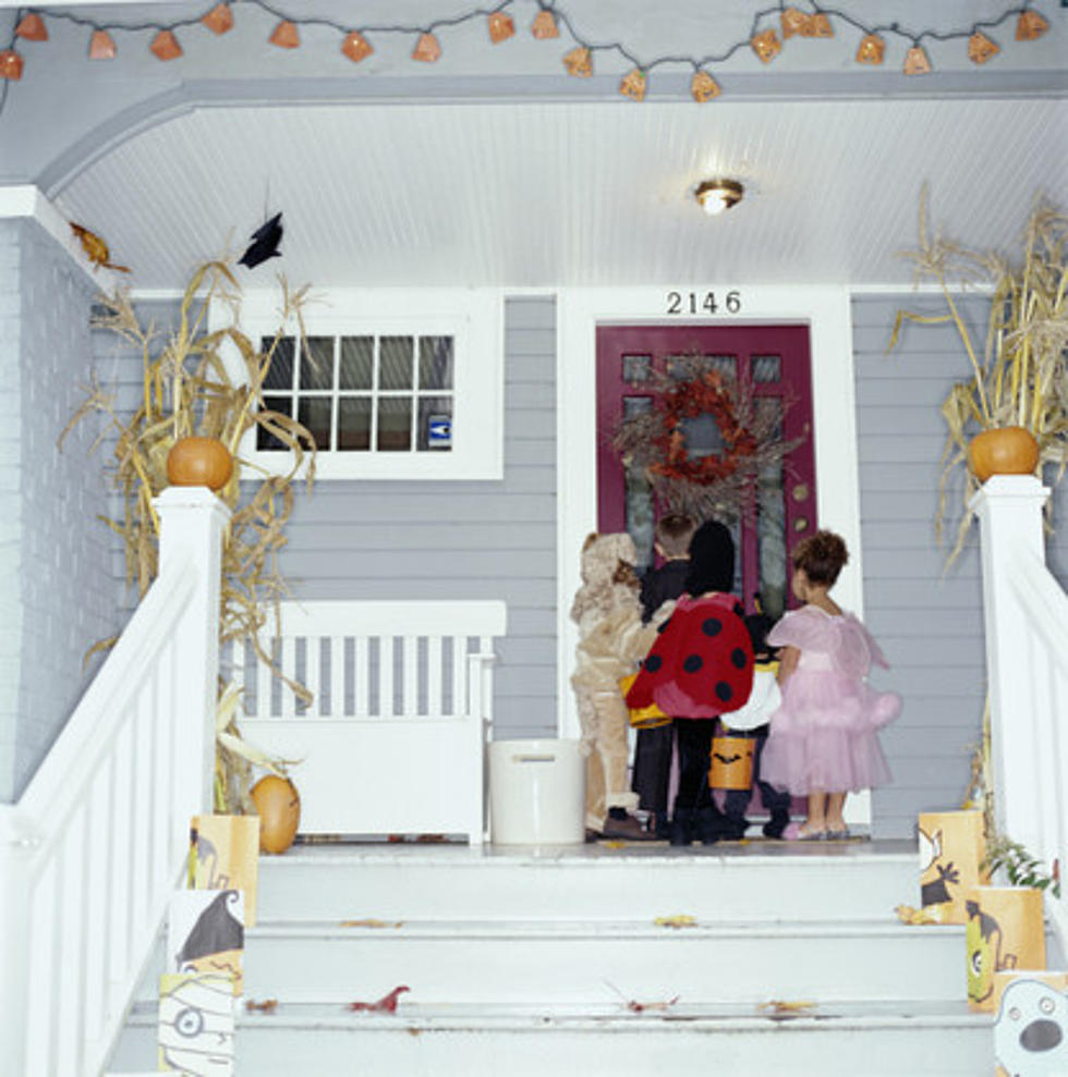 Top 5 Trick-or-Treating Tips To Stay Safe